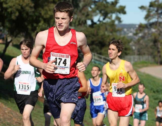 NCS XC D3 Boys-036.JPG - 2009 North Coast Section Cross Country Championships, Hayward High School, Hayward, California